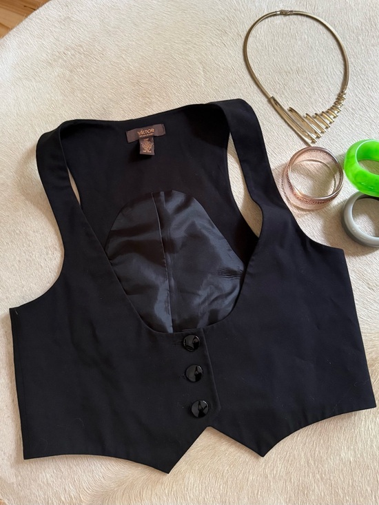 Victor Alfaro Jackets & Blazers - Victor -Harness like black vest cropped with Button Front